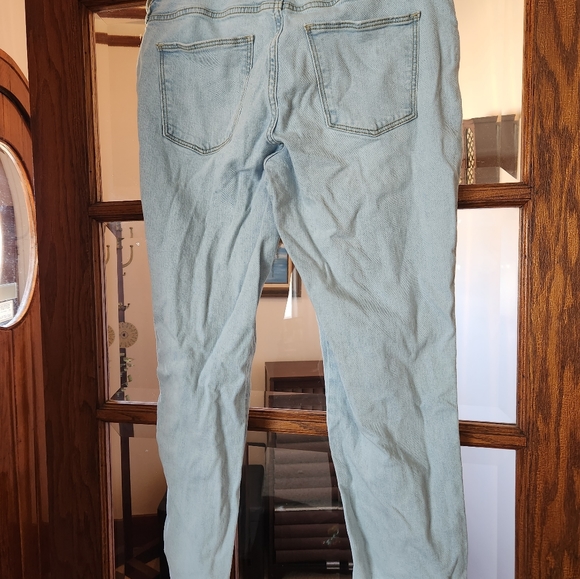 Universal Threads jeans - Picture 4 of 4